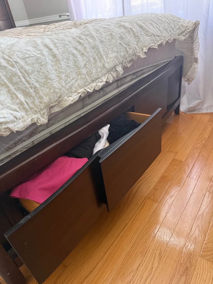 Bed for sale - photo 3