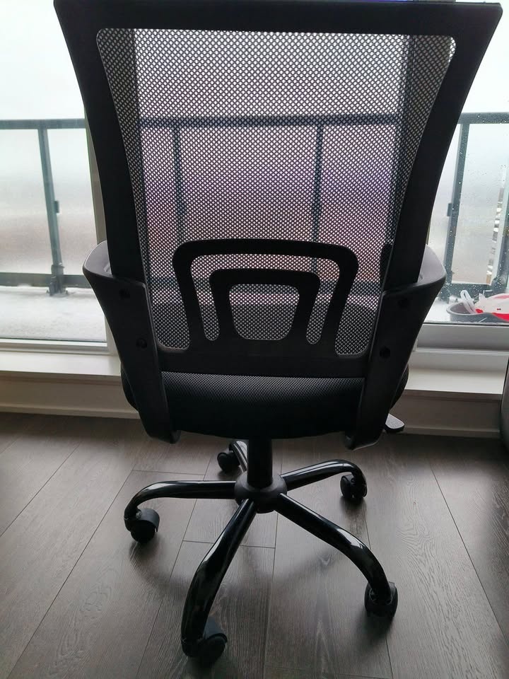 Office Chair - photo 3