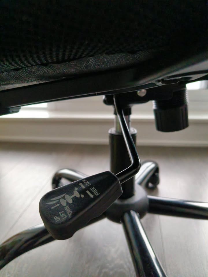 Office Chair - photo 4