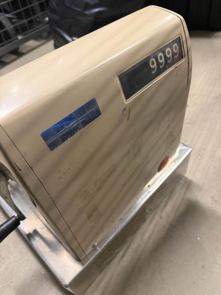 Vintage cash register - photo 4