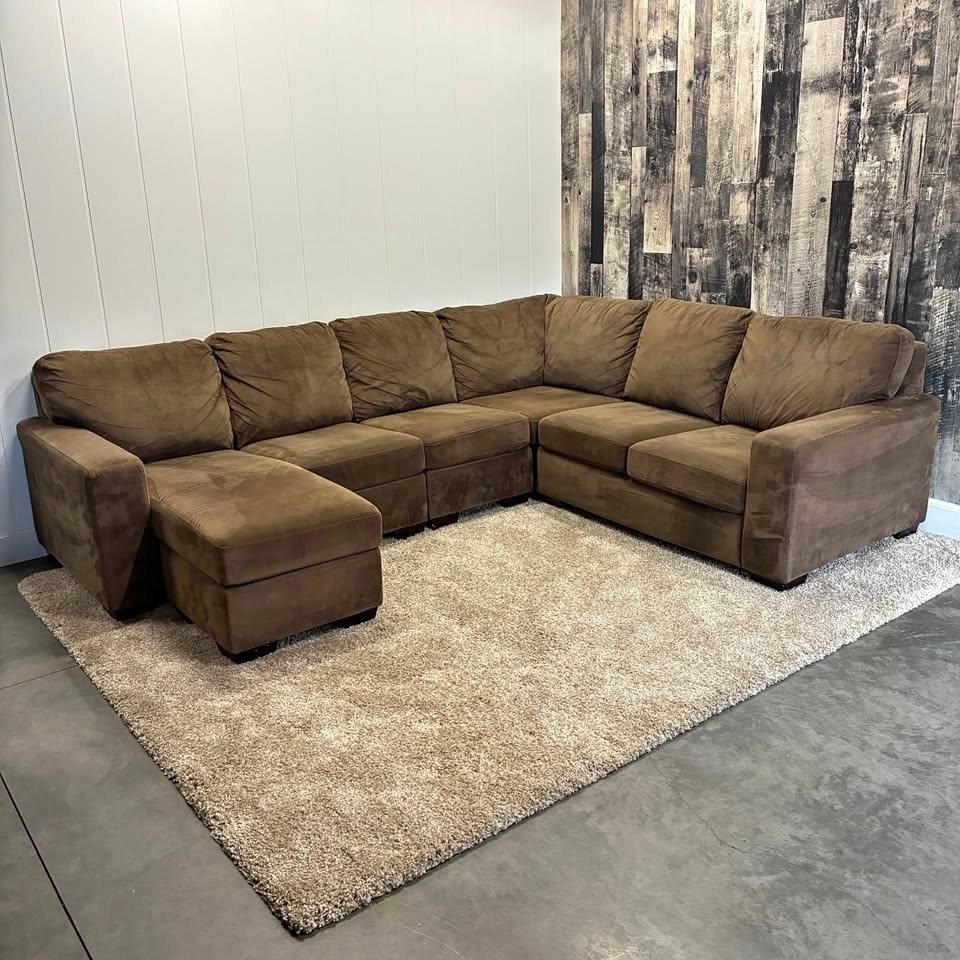 Stylus 4-Piece Sectional Sofa