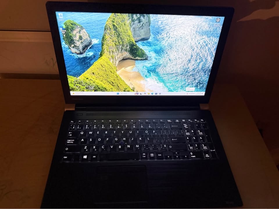 Toshiba Tecra A50-E Laptop i5 16GB RAM 256GB Windows 11 Pro - photo 4