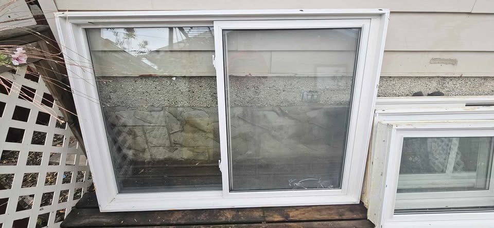 Windows with nets - photo 3