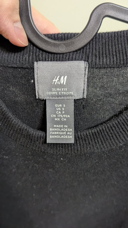 H&M Men's Sweater Size Small - photo 2