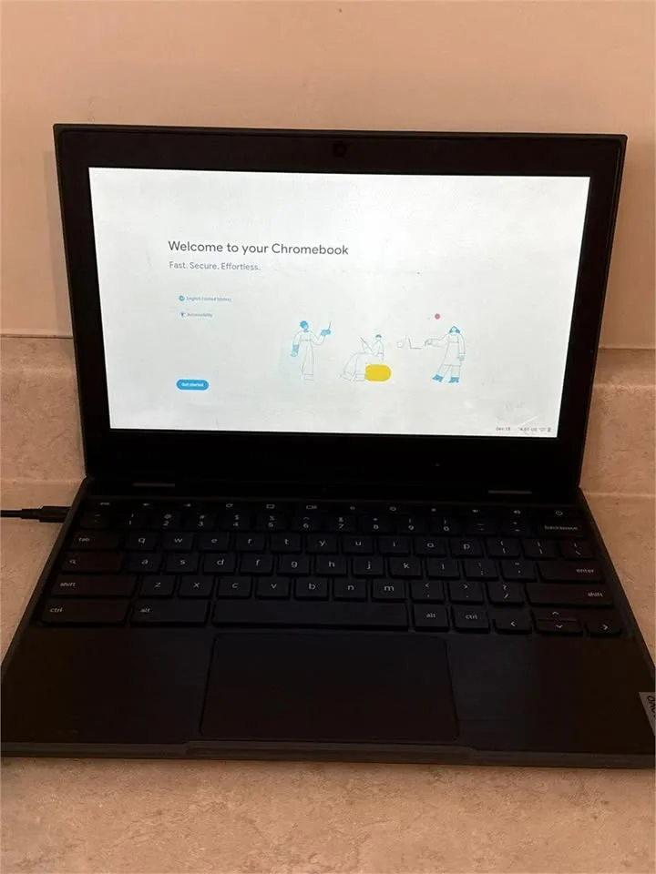Lenovo 100 laptop like new with charger image indicator(2)