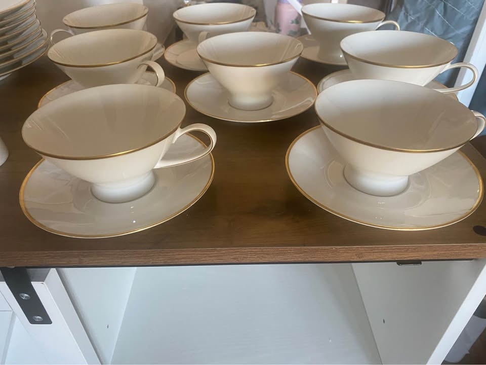Set of White Gold Rimmed Rosenthal Bone China (51 pcs) - photo 2