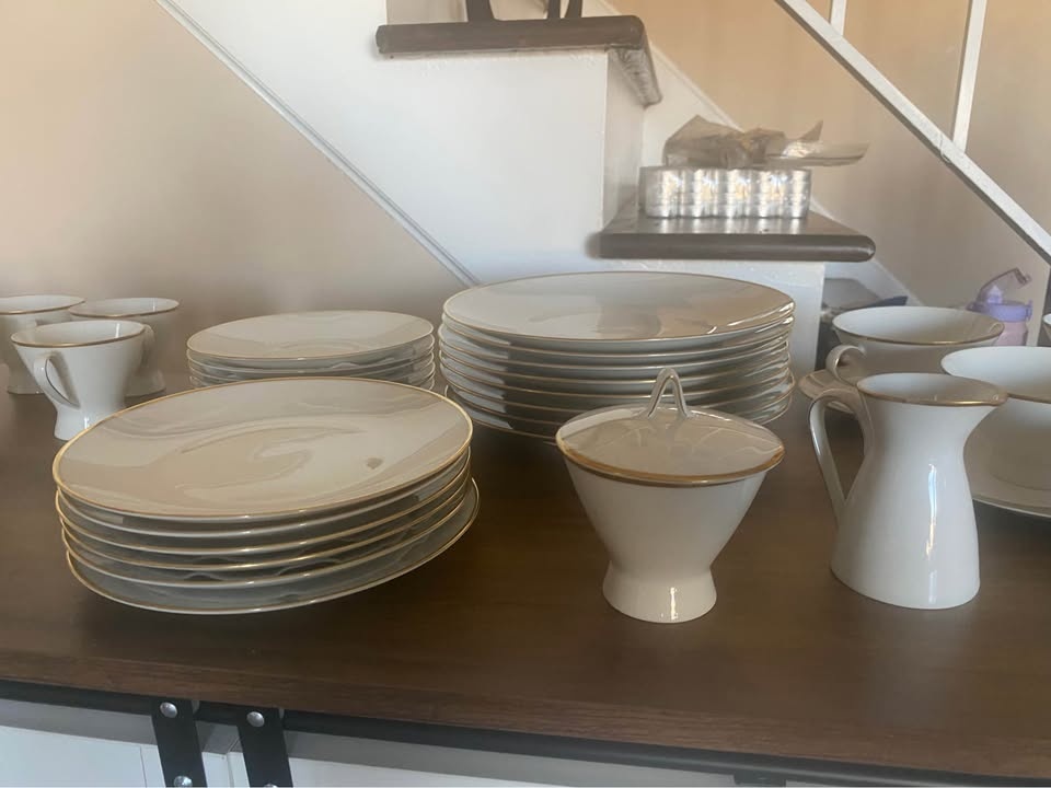 Set of White Gold Rimmed Rosenthal Bone China (51 pcs) - photo 3