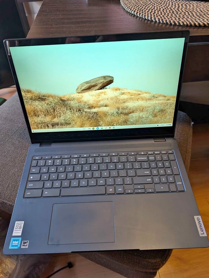 Lenovo IdeaPad Flex 3 Chromebook 15" (2022)