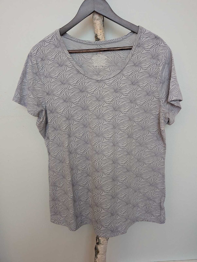 Tee Shirt