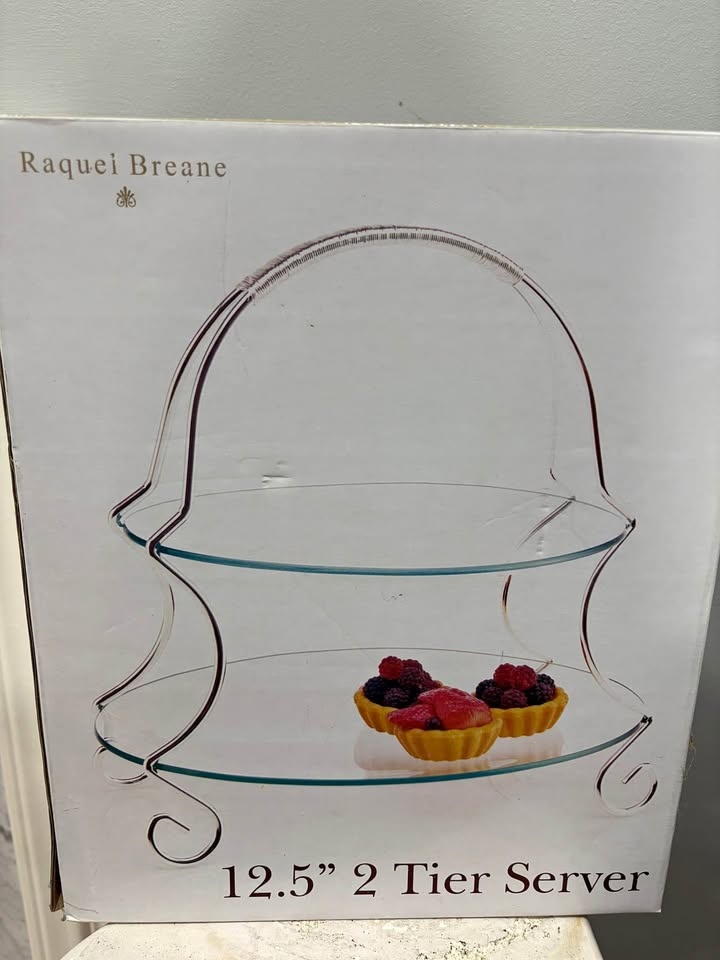 Raquel Breane 2-tier Server