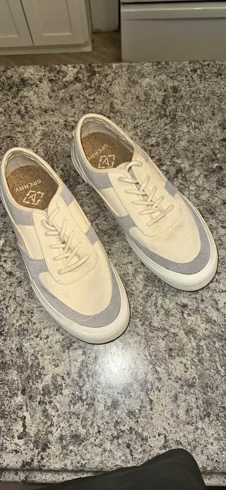 Sperry Sneakers - Men's Size 9