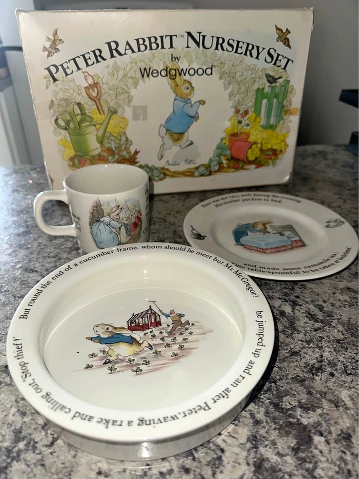 Peter Rabbit Nursery Set by Wedgwood