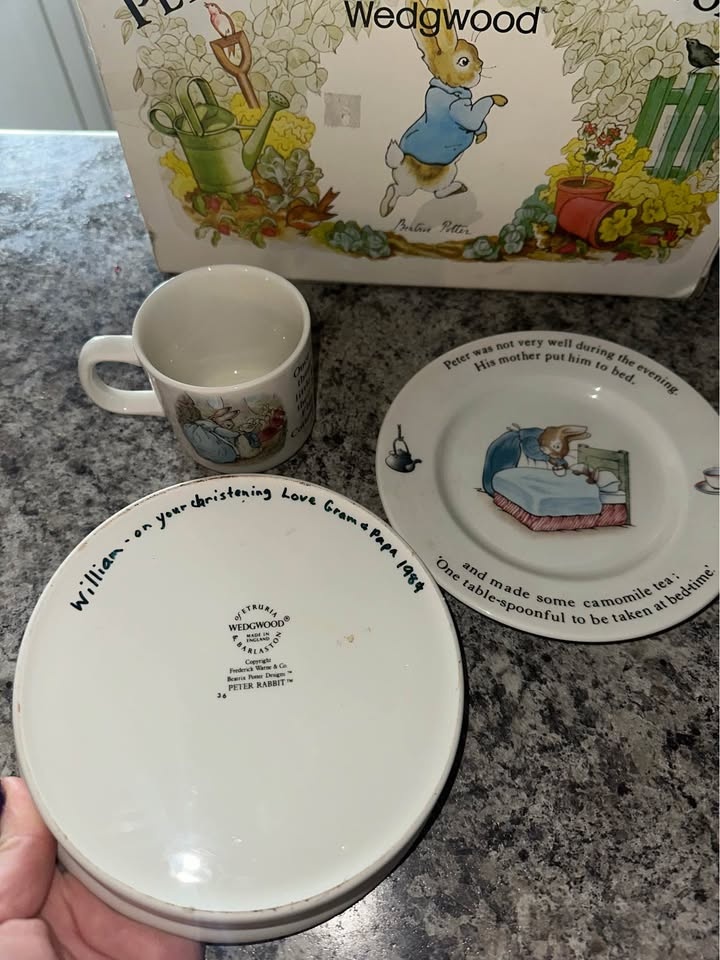 Peter Rabbit Nursery Set by Wedgwood - photo 3