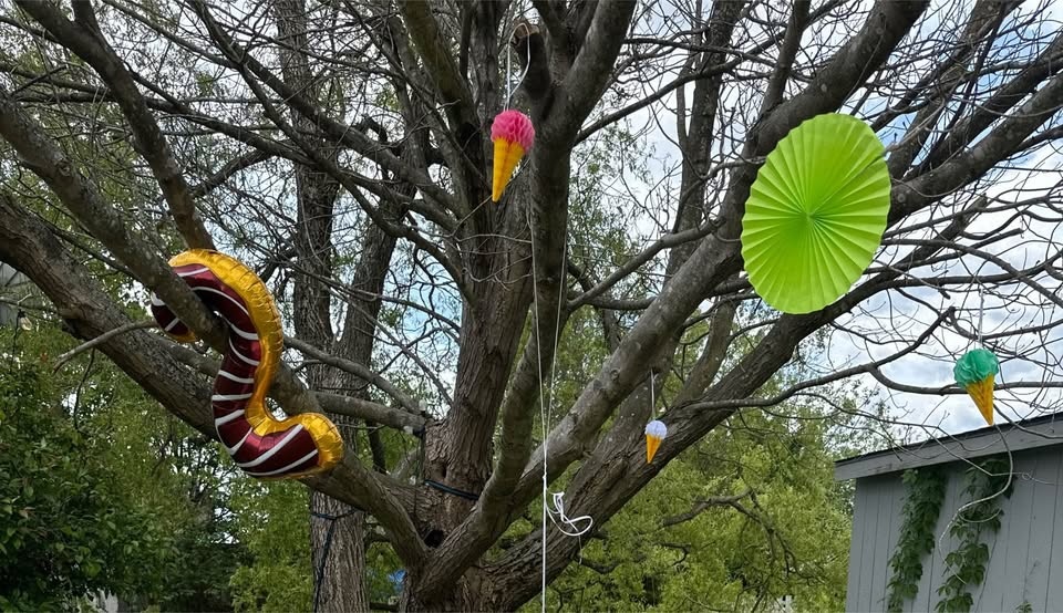 Two Sweet Birthday Decorations - photo 3