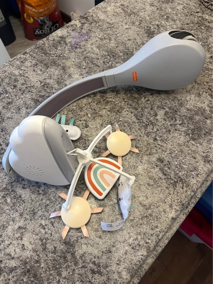 Fisher Price Rainbow Showers Mobile + Sound Machine - photo 2