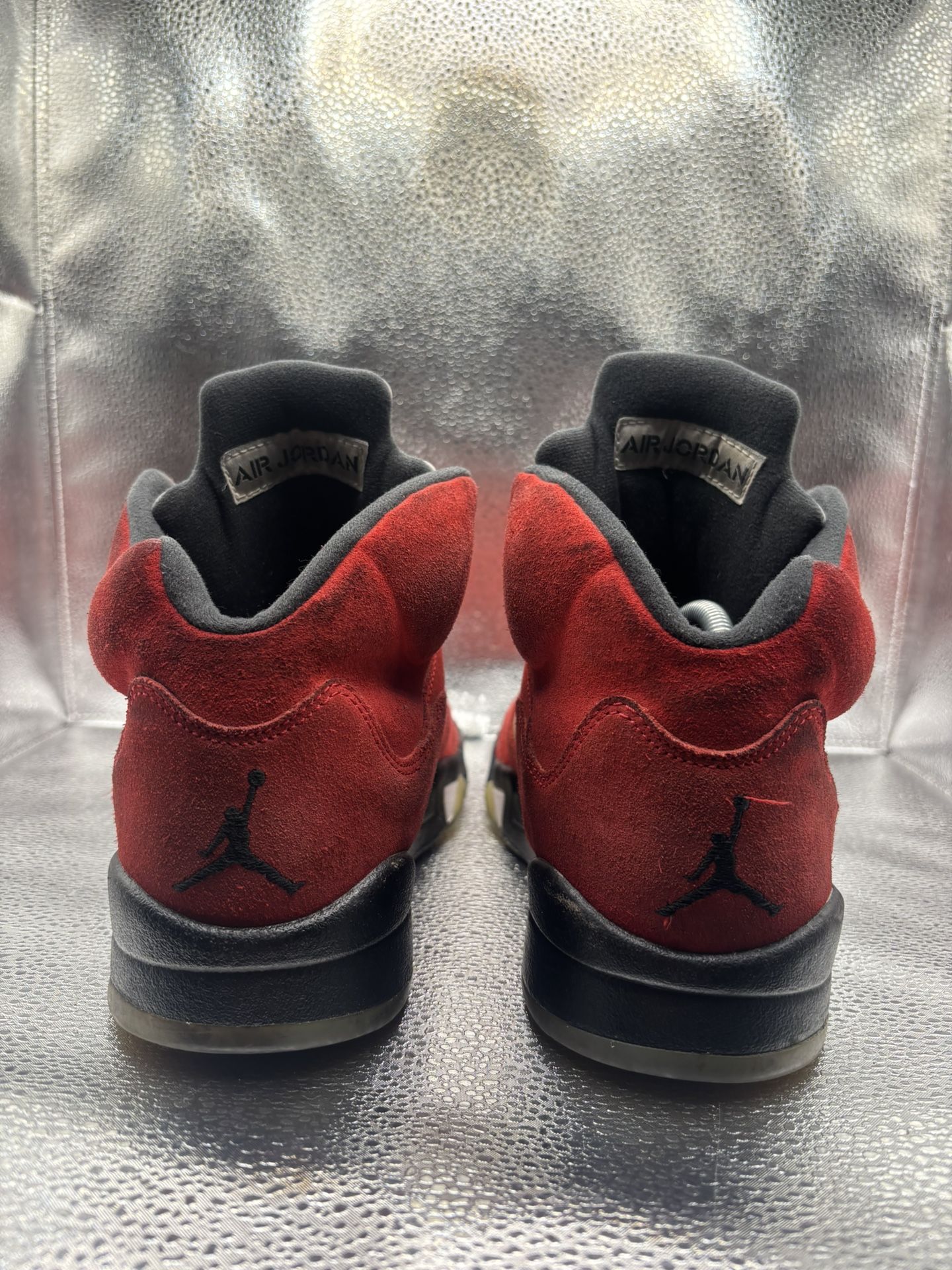 Air Jordan 5 Raging Bull - photo 4