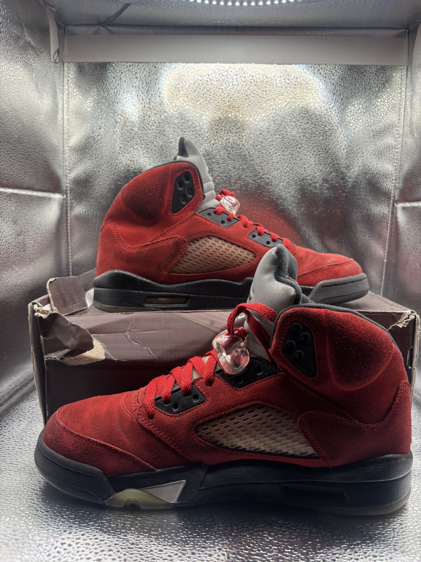 Air Jordan 5 Raging Bull - photo 5