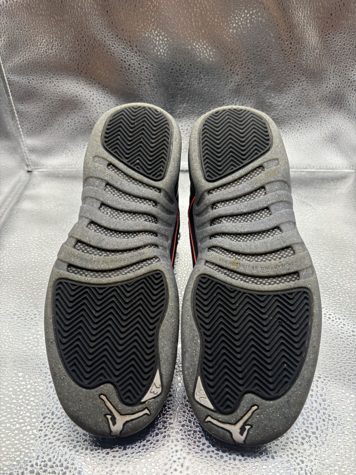 Air Jordan 12 Utility GS - photo 3