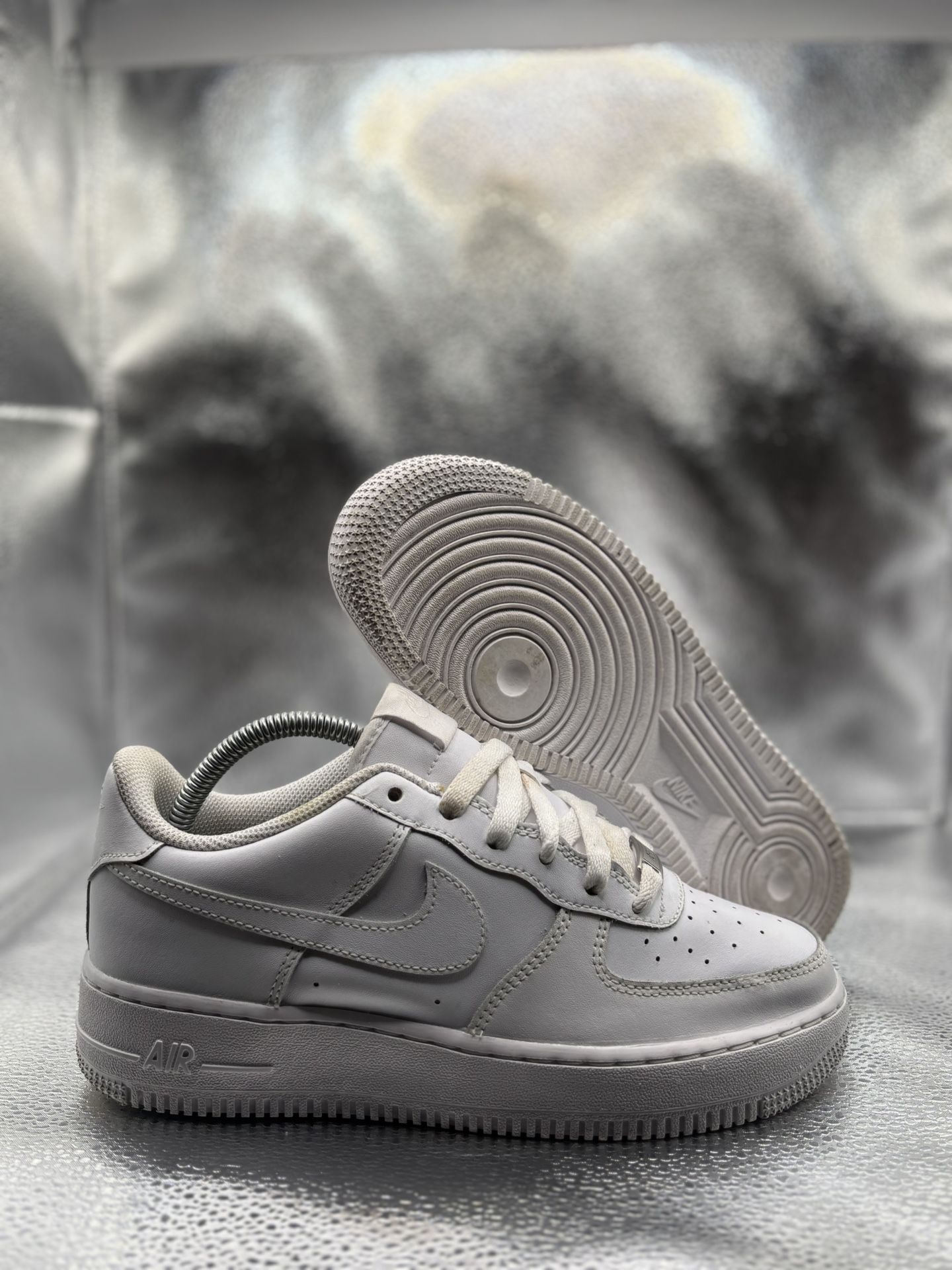 Air Force 1 Low Triple White GS