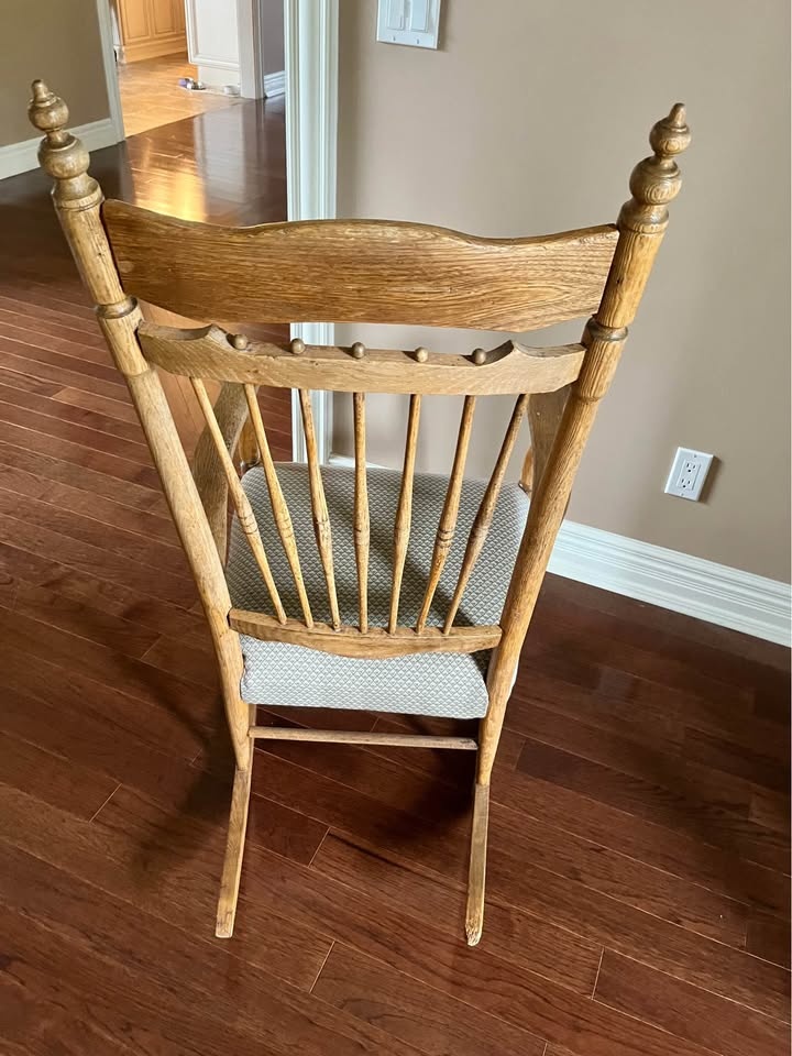 Vintage Rocking Chair - Over 100 Years Old - photo 3