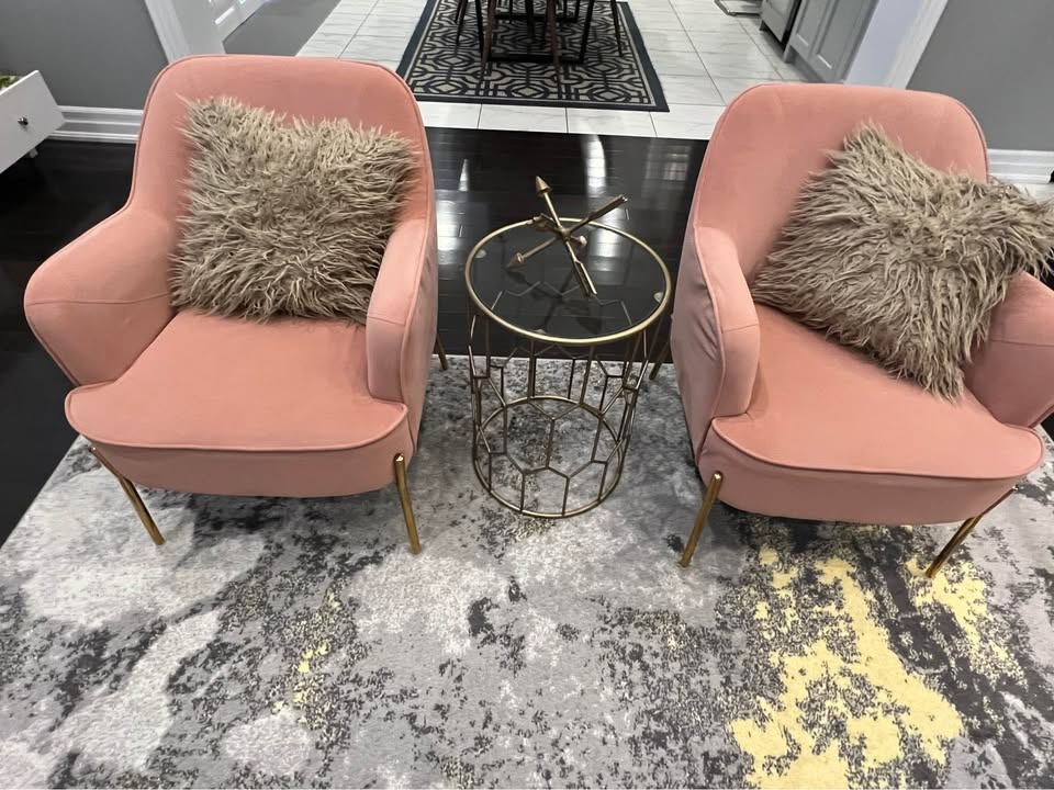 Modern Blush Accent Chairs + Gold & Glass Tables – Excellent Con