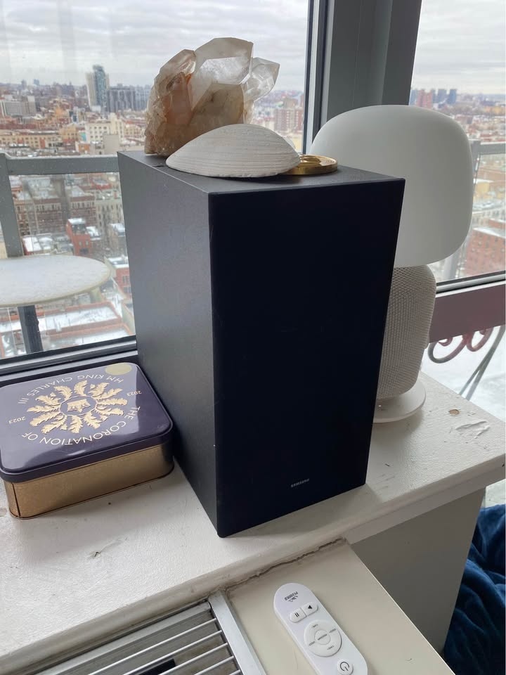 Samsung B-Series Soundbar + Subwoofer — Great Condition (Used) - photo 3