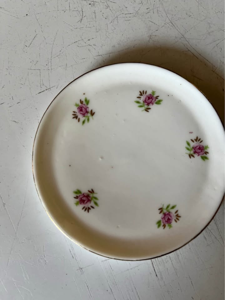 Vintage China Tea Set - photo 2