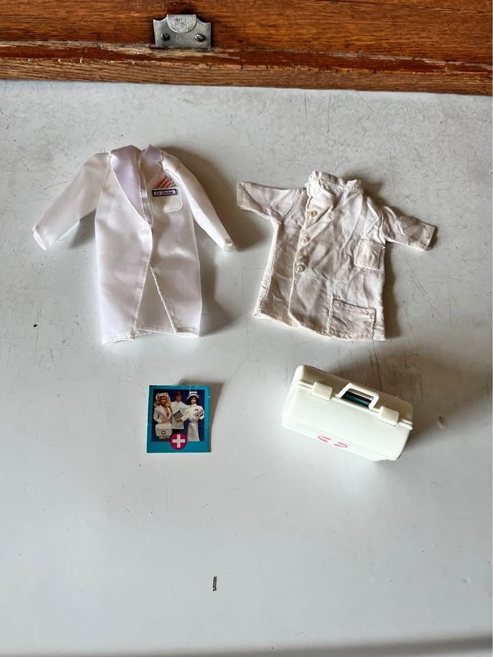 Vintage Dr. Barbie Set