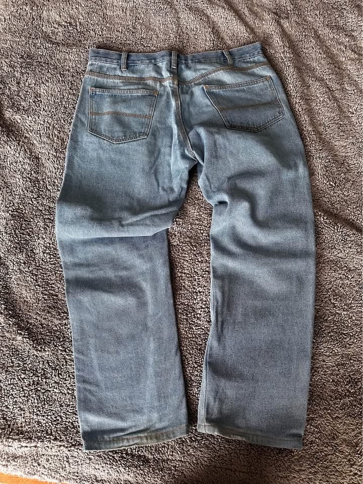 Rivet Supply Co. Vintage Straight Cut Jeans - Baggy Fit - Size 3 - photo 4