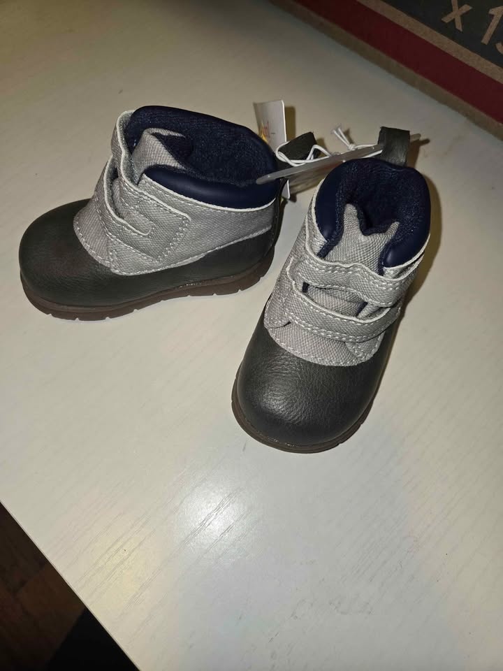 Carters Baby Boy Walking Shoes - photo 3