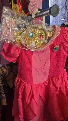 Princess Peach Costume (3-4yrs) - photo 4