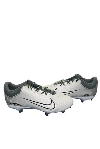 Nike Hyperdiamond 4 Pro Women's Metal Fastpitch Softball Cleats,