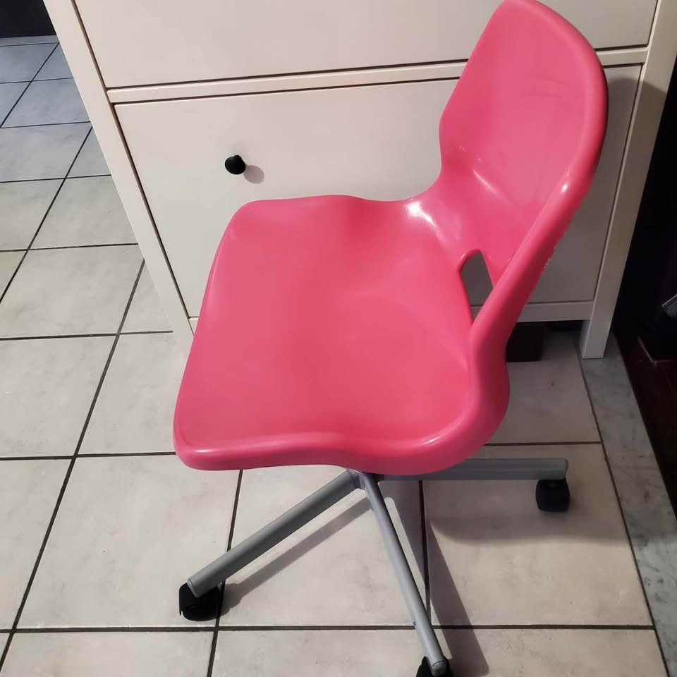 Ikea Snille Swivel Pink Adjustable Study Chair - photo 2