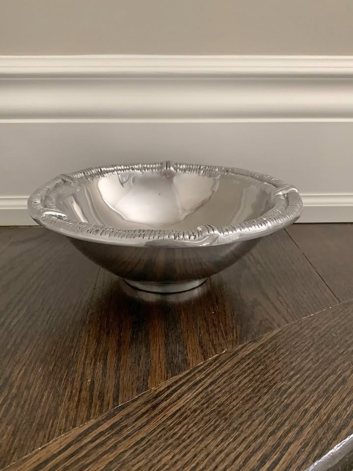 NEW Mariposa Brillante 9" Bowl