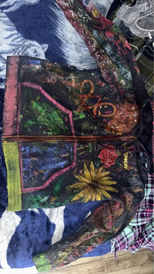 Oakley Upcycled Hoodie - photo 2