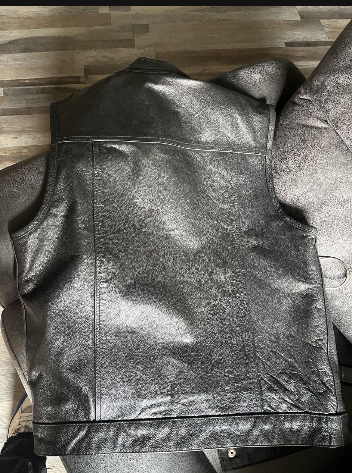 Leather Biker Vest Size M Brand New - photo 3