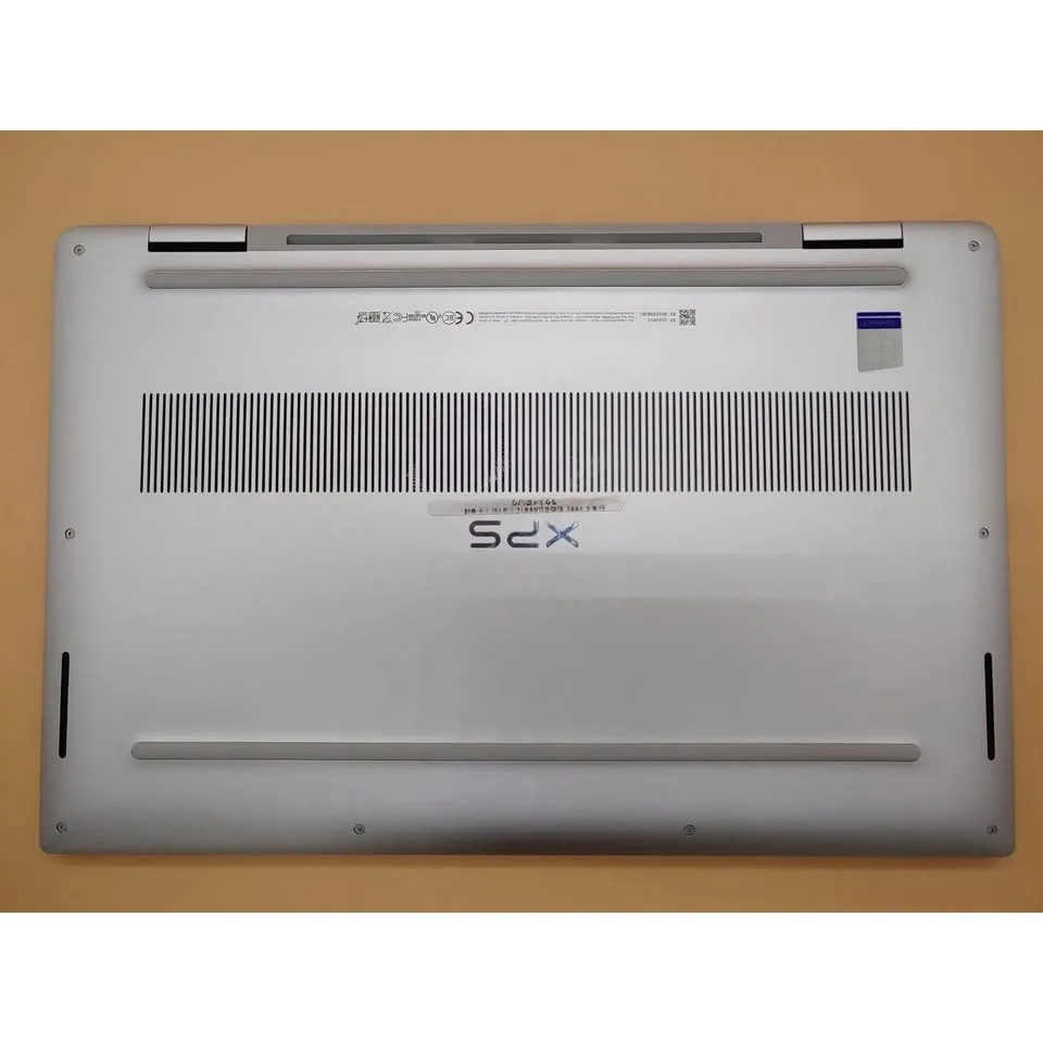 Dell XPS 15 9575 2-in-1 Laptop Core i5 Radeon Rx Vega image indicator(8)