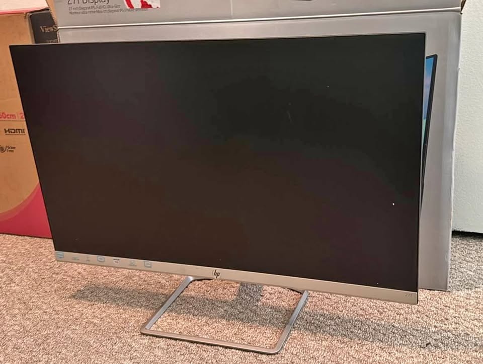 HP 27” LED 1080p IPS Monitor