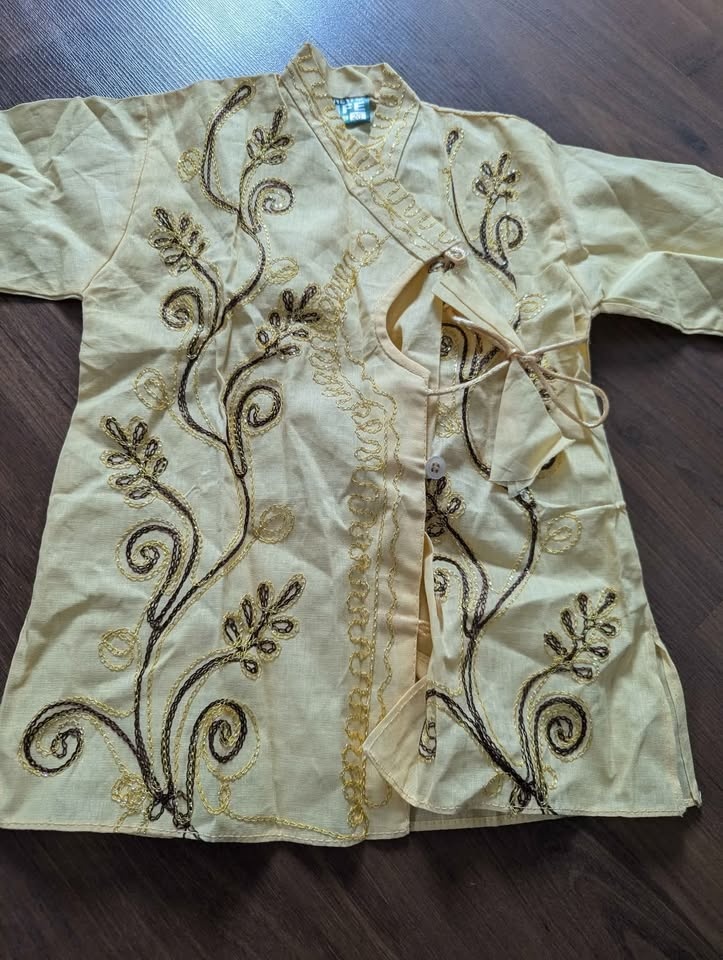 New 2 piece traditional kids kurta and dhoti set for Janmashtmi - photo 2