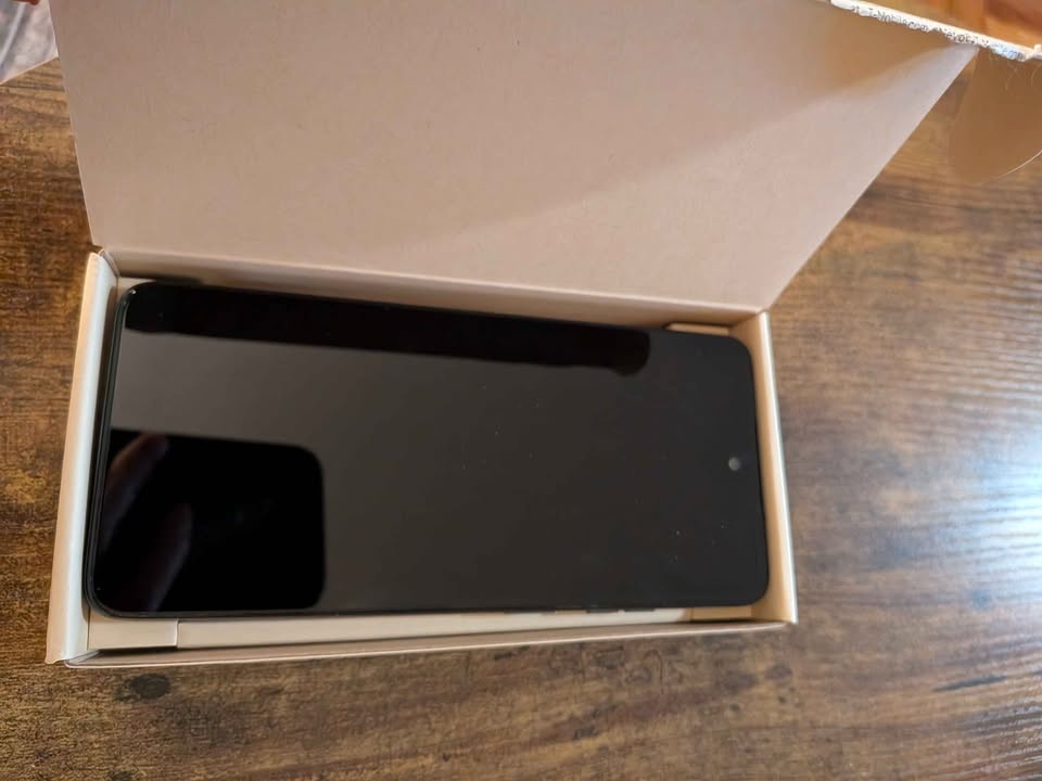 Moto G Phone - photo 2