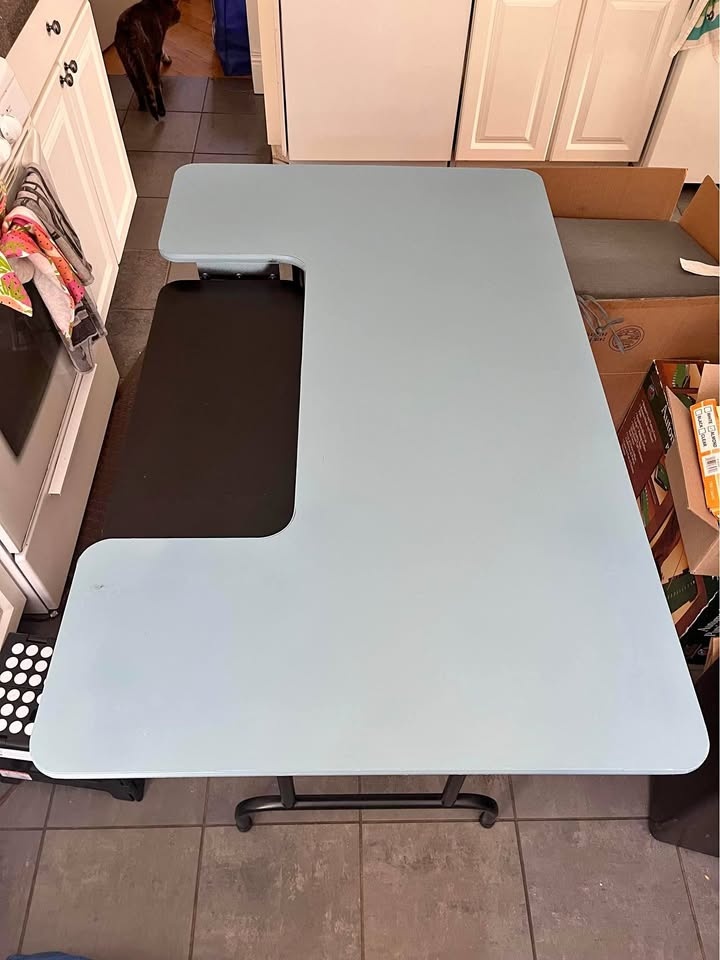 Foldable Desk with Keyboard Drop