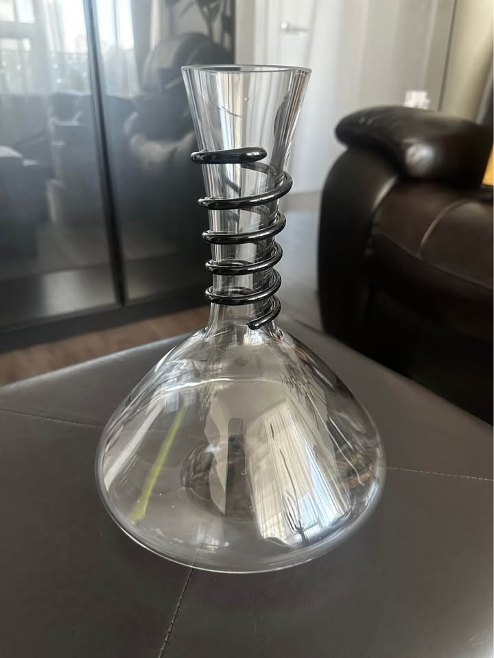 Qualia Ebony Wine Carafe / Decanter (New) - photo 2