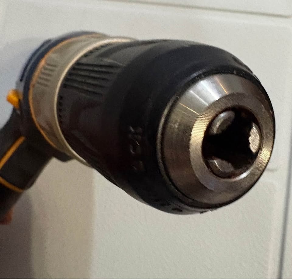 RYOBI P204 18v Cordless 1/2" Drill/Driver w/ case - photo 2