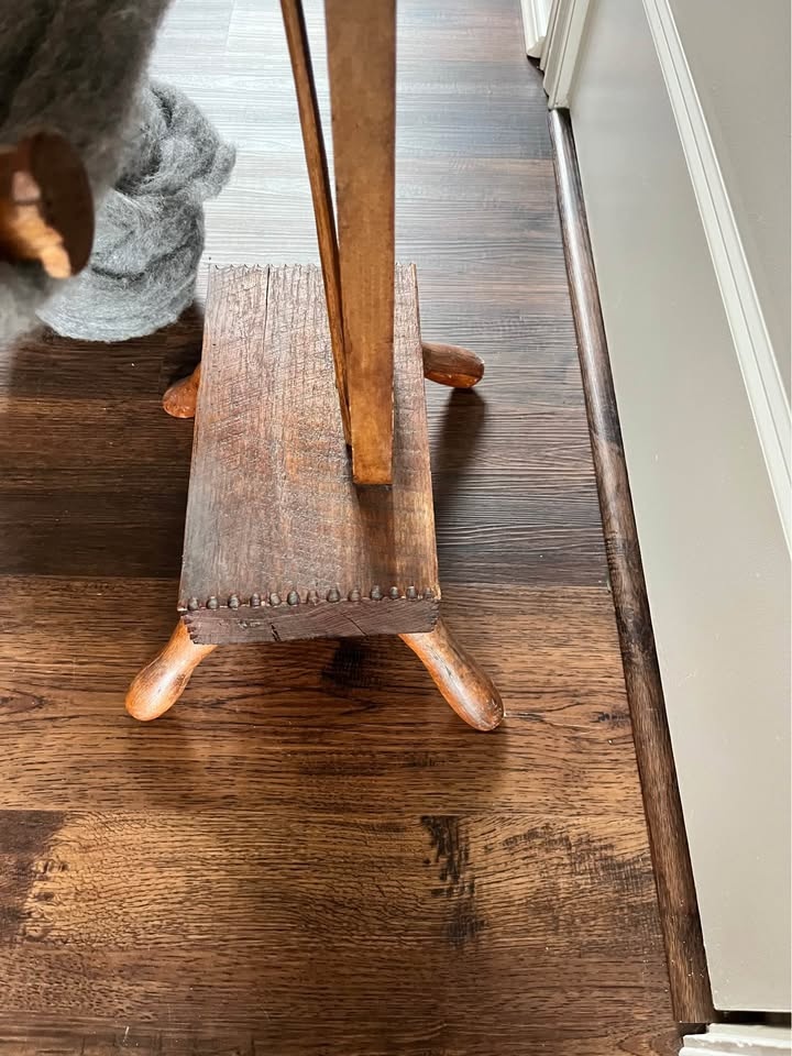 Antique Wool Winder - photo 4