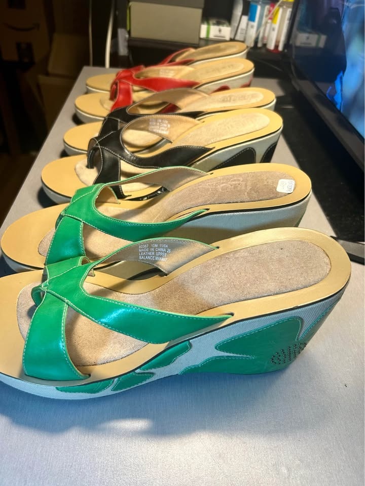 3 Pairs Indigo by Clarks Women’s Wedge Sandals (Sizes 9.5 & 10) - photo 2