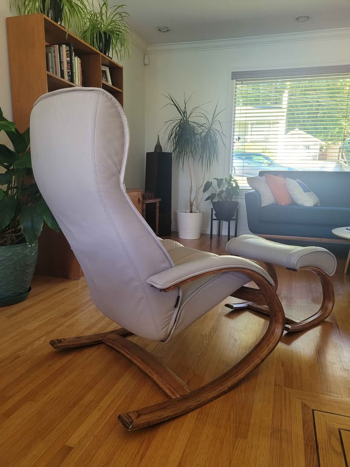 Mcm Westnofa Bentwood Chair and Ottoman - photo 4