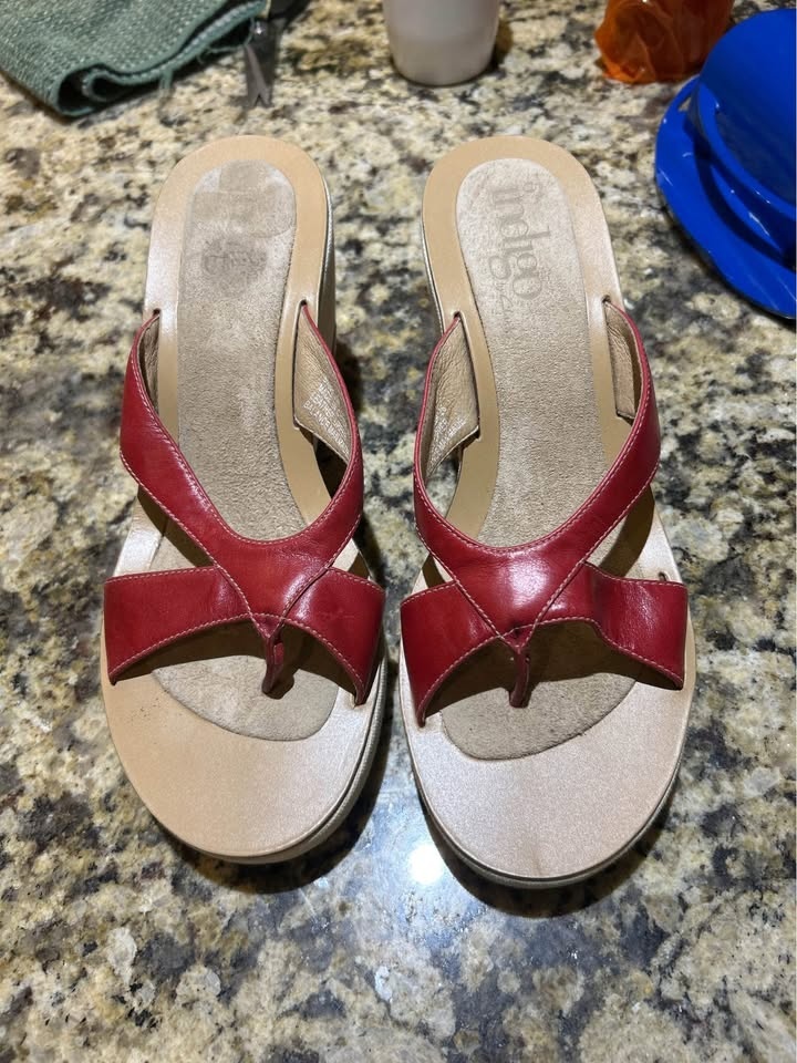 Indigo by Clarks Red Wedge Sandals - Size 9.5 - photo 2