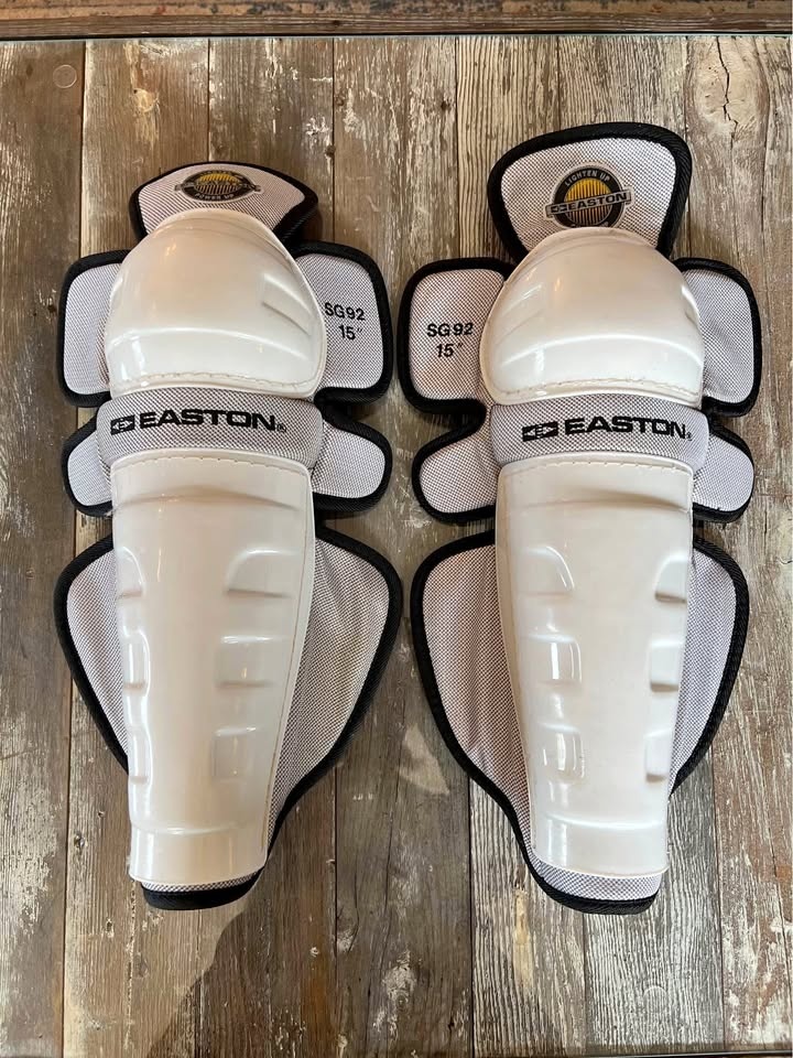 Easton SG92 15" Ice Hockey Shin Guards Pads Like New