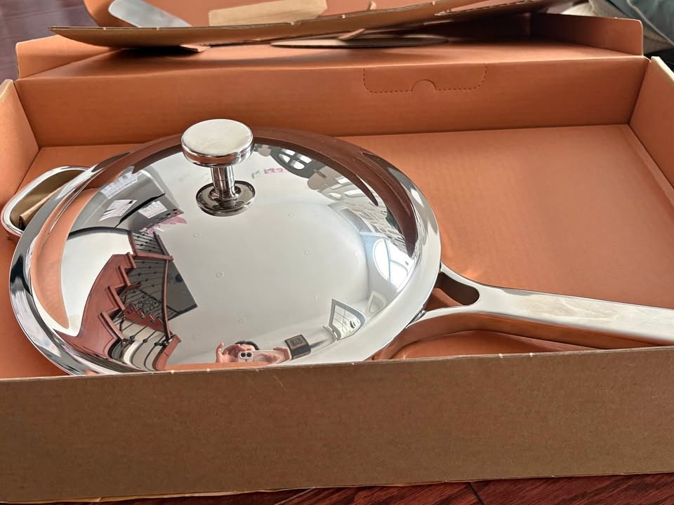 Brand New Our Place Always Pan Pro Set w/ Lid & Spatula (Latest)