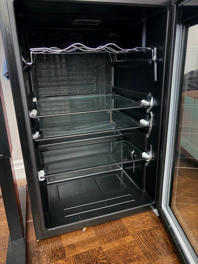 Budweiser Super Bowl LVI Mini Fridge - photo 2